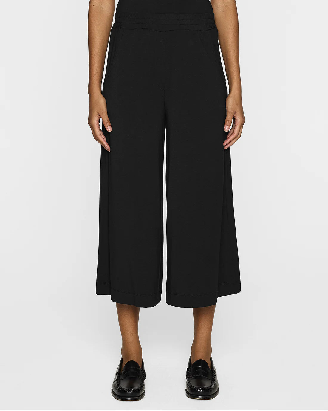 Baggy Cropped Flair Pants